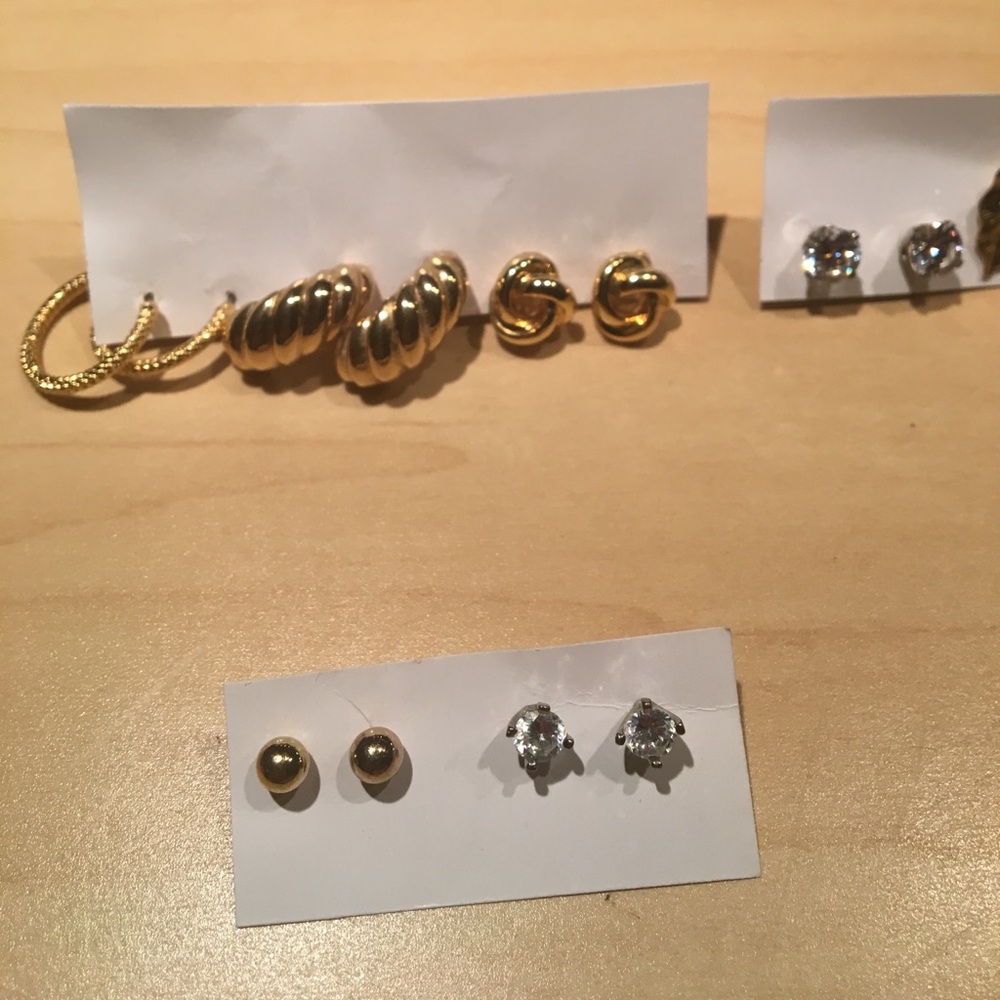Earring bundle - Picture 2 of 5